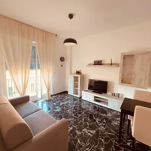 https://casa-vacanze-la-nina.hotelitalianriviera.com