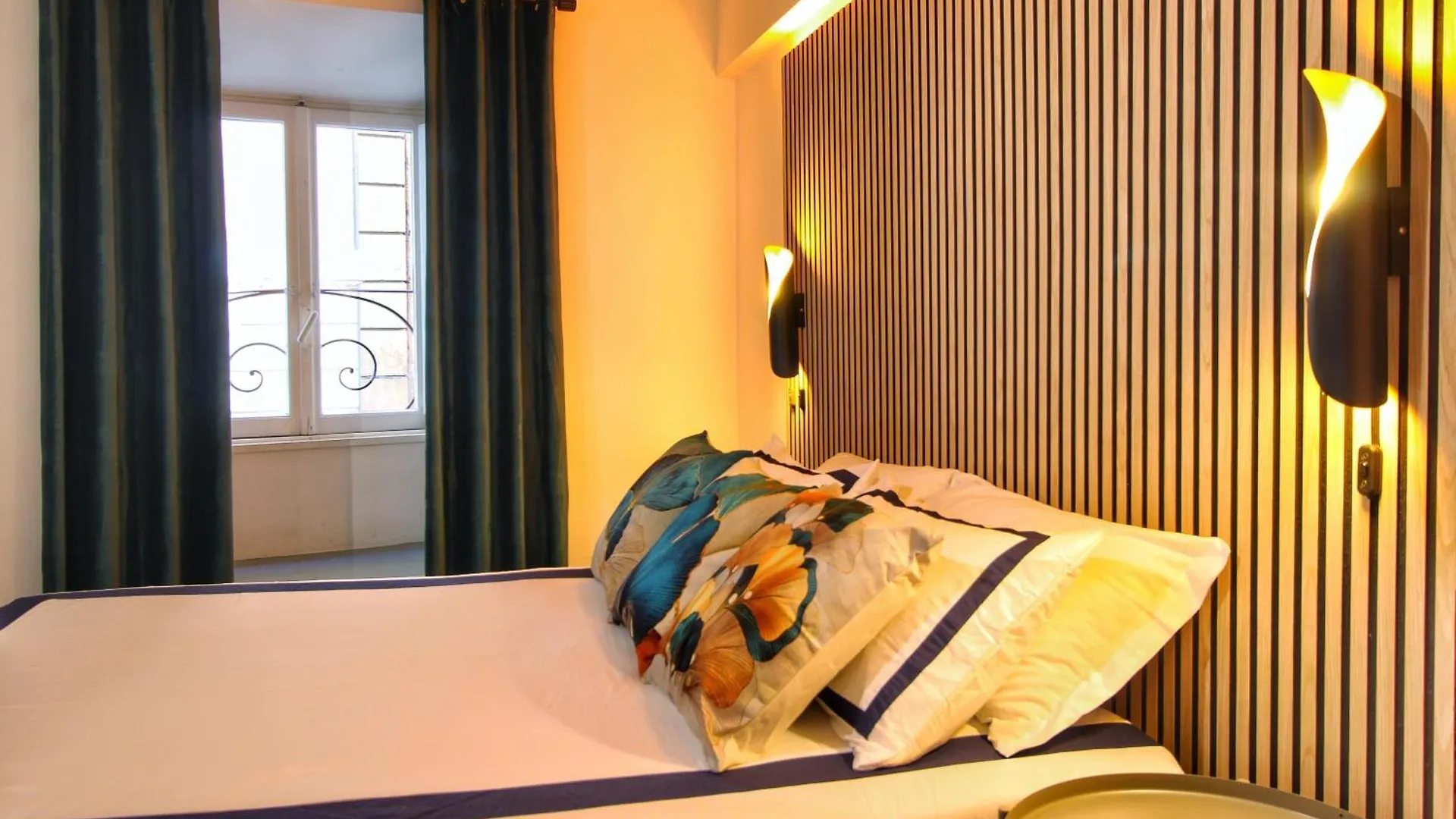 Le Clarisse Pigna Apartment Rome 0*,  Italy